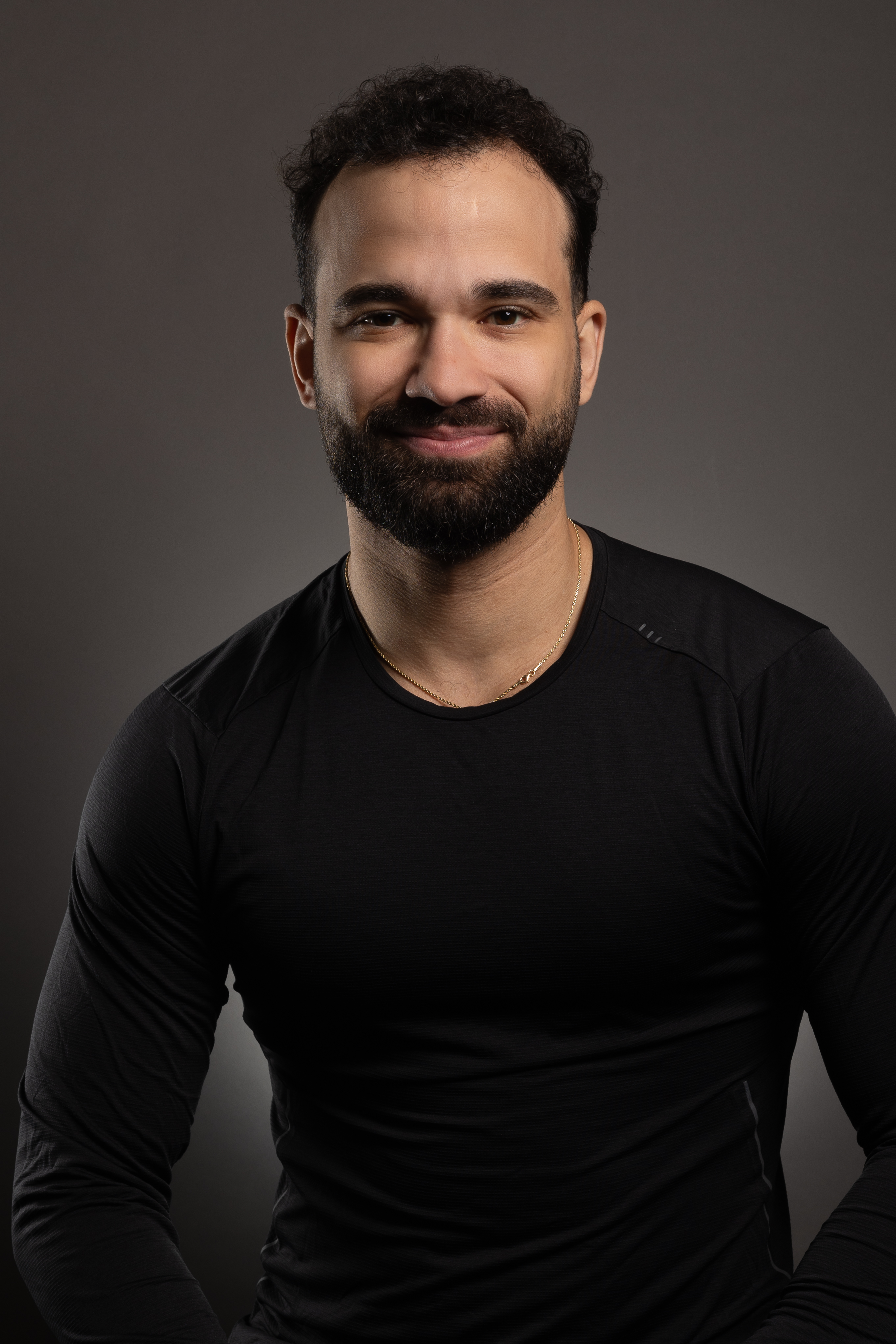 Randy Crespo Headshot